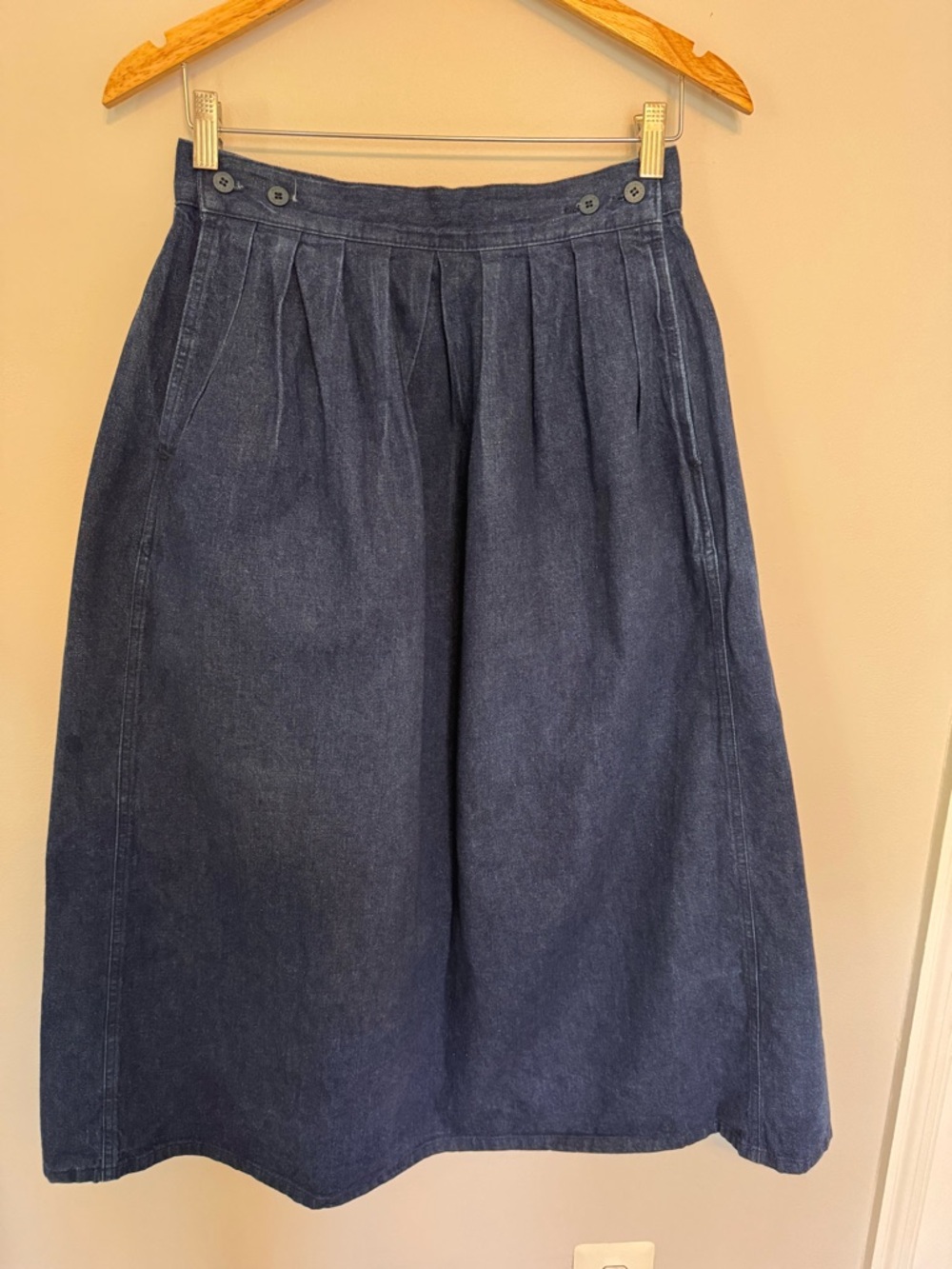 Rare 80s Calvin Klein Classic High-Waist Pleated Dark Denim Skirt - Vintage 12